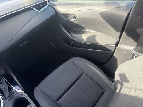 Used 2023 Toyota Corolla LE image 16
