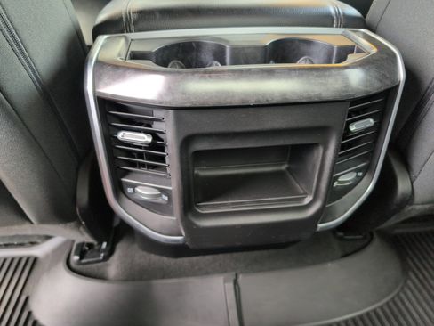 Used 2022 RAM 1500 Big Horn AWD/4WD image 31