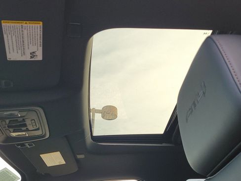 New 2026 GMC Sierra 2500 AT4 w/ AT4 Premium Plus Package image 13