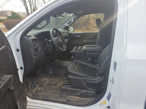 Used 2022 Chevrolet Silverado 1500 W/T w/ WT Value Package image 5