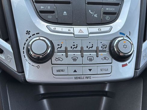 Used 2011 GMC Terrain SLE FWD image 30