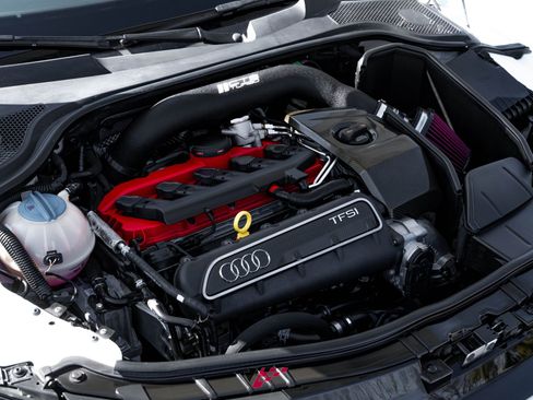 Used 2013 Audi TT RS image 33