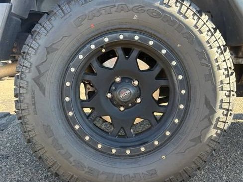 Used 2013 Jeep Wrangler Sport AWD/4WD image 7