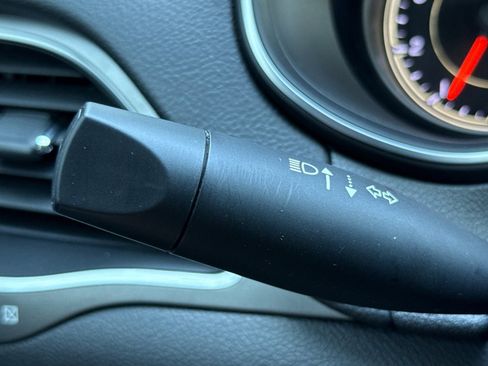 Used 2020 Jeep Cherokee Latitude image 31