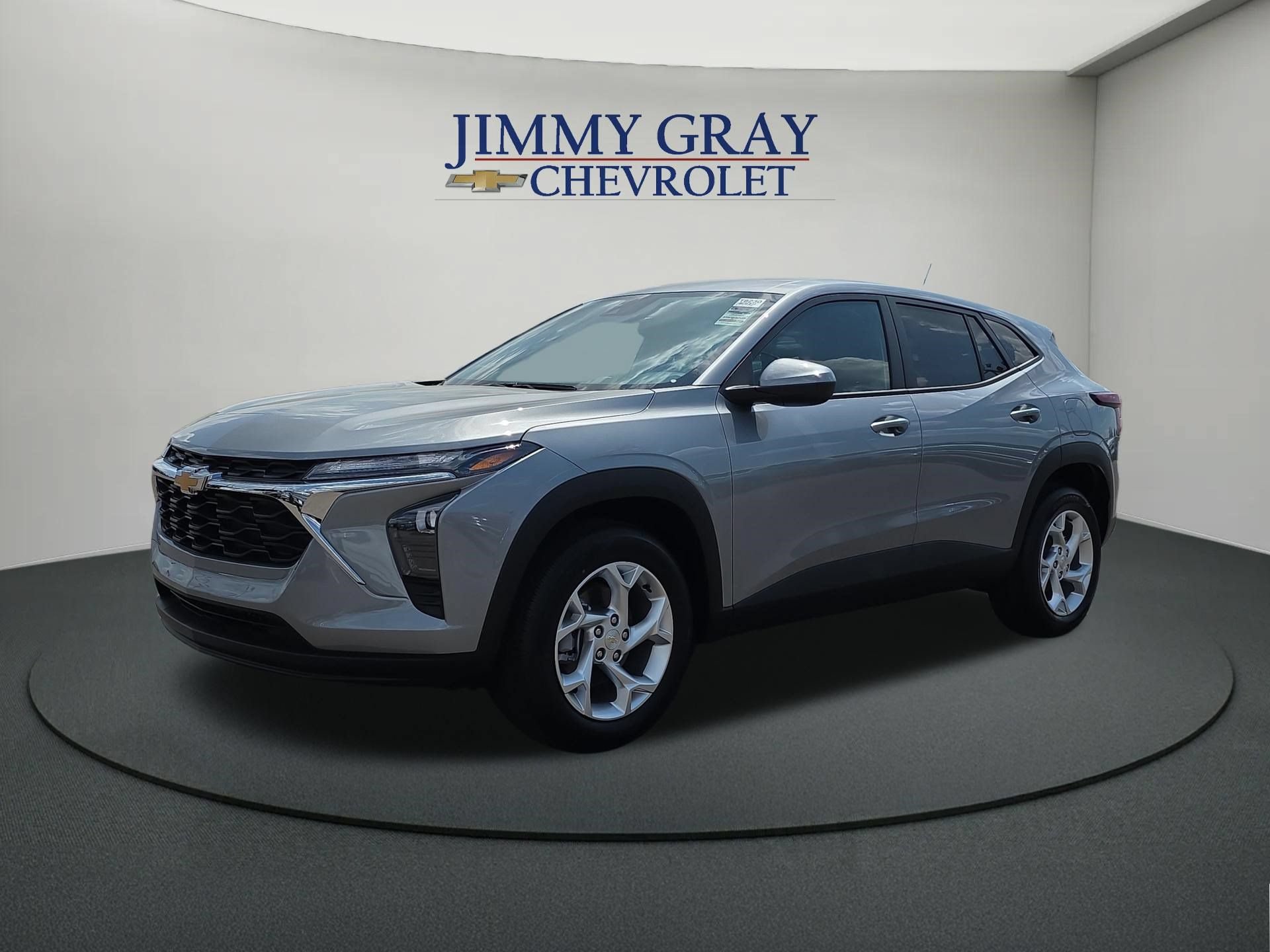 New 2026 Chevrolet Trax LS w/ LS Convenience Package FWD image 1