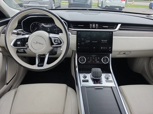 Used 2022 Jaguar XF S RWD image 9
