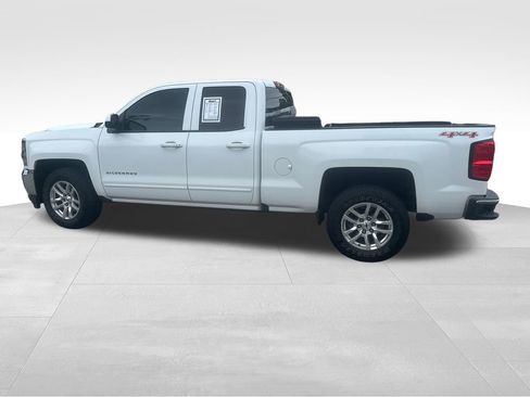 Used 2016 Chevrolet Silverado 1500 LT AWD/4WD image 7