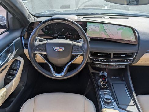 Used 2025 Cadillac CT5 Premium Luxury image 15
