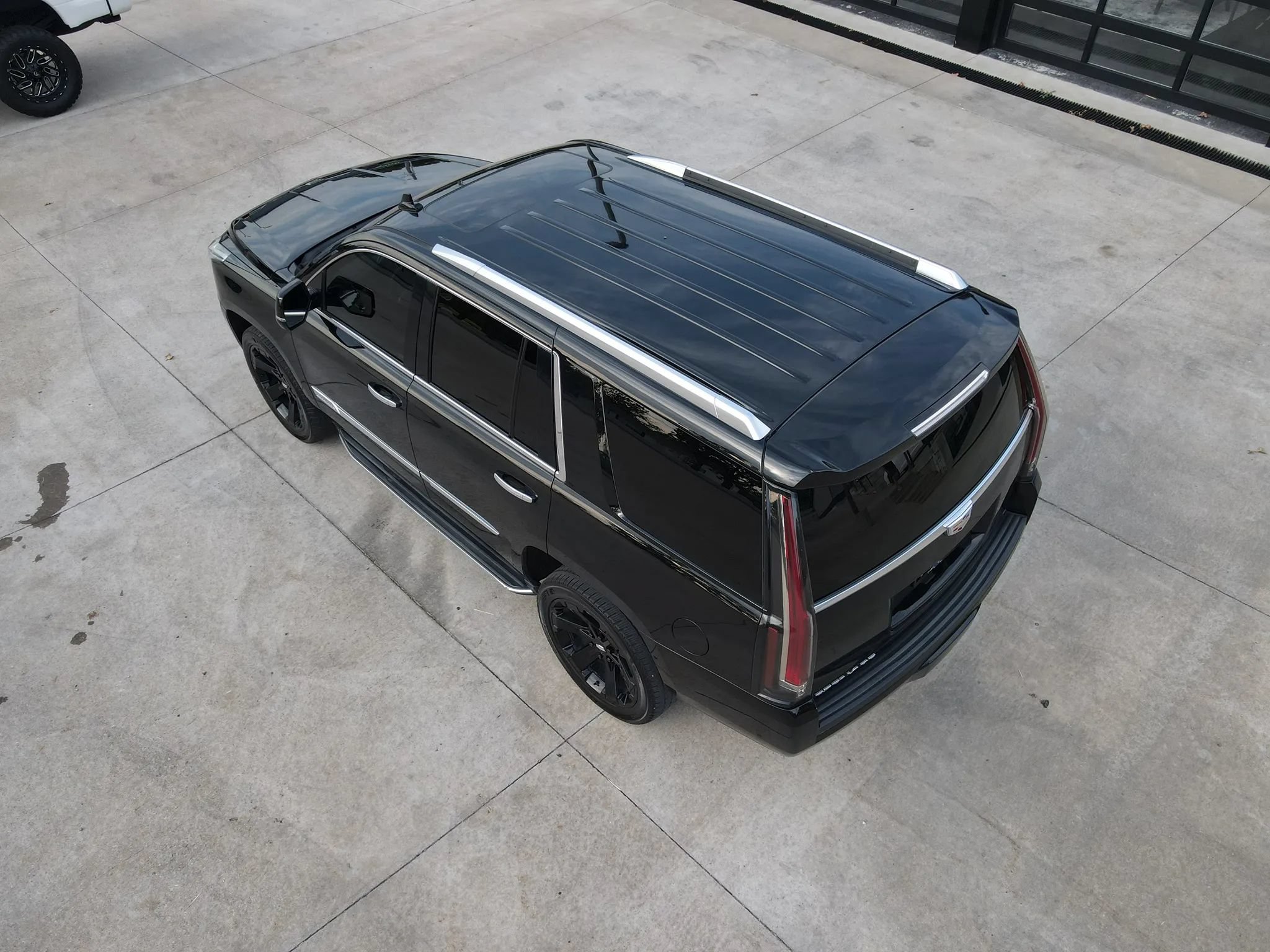 Used 2019 Cadillac Escalade Luxury AWD/4WD image 60