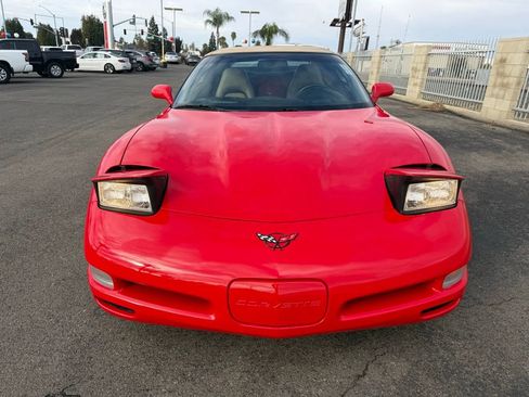 Used 2002 Chevrolet Corvette Convertible w/ Preferred Equipment Group2 image 2