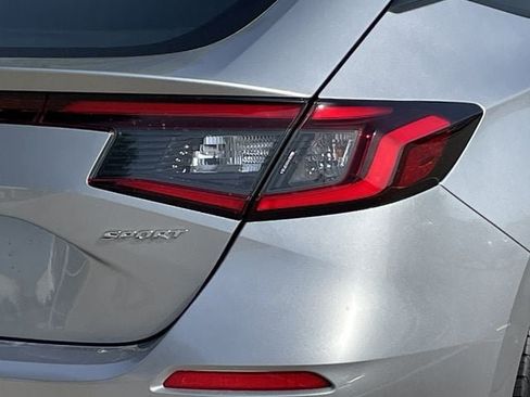 Certified 2025 Honda Civic Sport image 6
