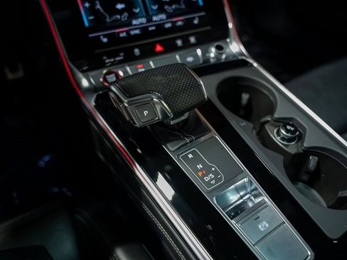 Used 2021 Audi S6 Prestige w/ Prestige Package image 54