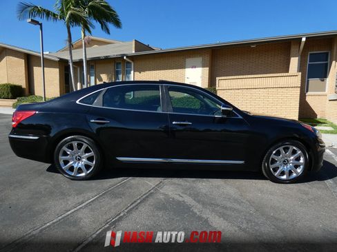 Used 2013 Hyundai Equus Signature RWD image 7