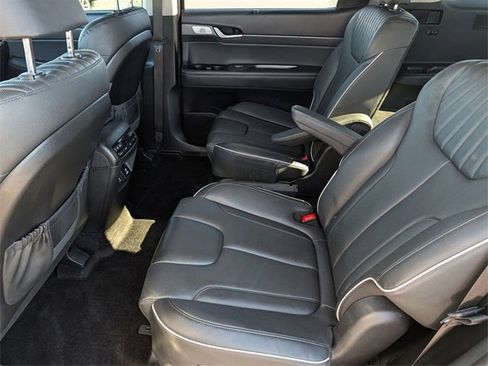 Used 2023 Hyundai Palisade Limited image 20