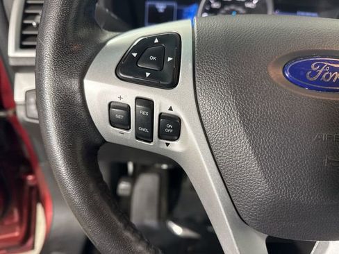 Used 2014 Ford Explorer XLT w/ Equipment Group 202A image 12