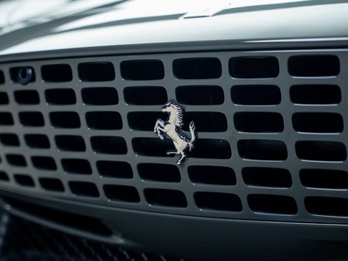 Used 2022 Ferrari Roma RWD image 6