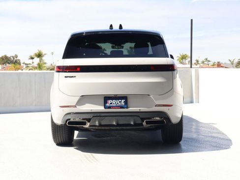 Used 2024 Land Rover Range Rover Sport Dynamic SE image 10