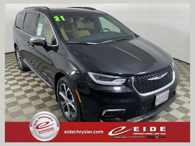 Used 2021 Chrysler Pacifica Pinnacle AWD/4WD image 1