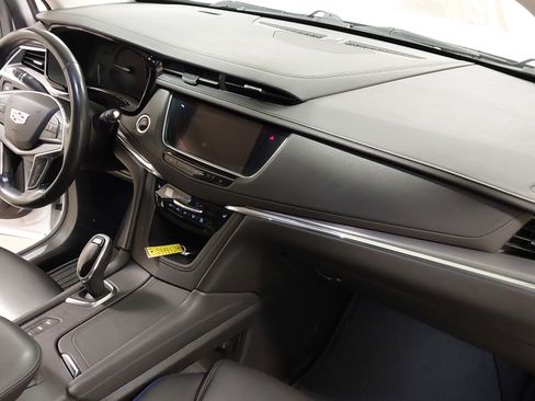 Used 2019 Cadillac XT5 Luxury AWD/4WD image 29