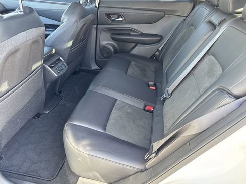 Certified 2023 Nissan Ariya AWD image 10