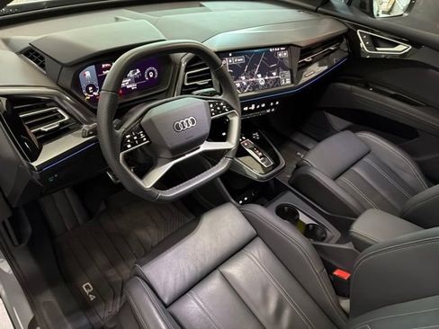 Used 2025 Audi Q4 e-tron Premium Plus AWD/4WD image 10
