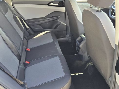 Certified 2024 Volkswagen Taos S FWD image 16