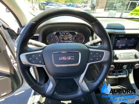 Used 2020 GMC Acadia Denali w/ Denali Ultimate Package AWD/4WD image 41