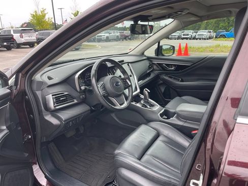 Used 2023 Subaru Outback Limited AWD/4WD image 37