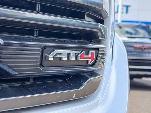 Used 2023 GMC Sierra 1500 AT4 w/ Technology Package image 15