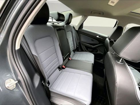 New 2026 Volkswagen Jetta SE image 11