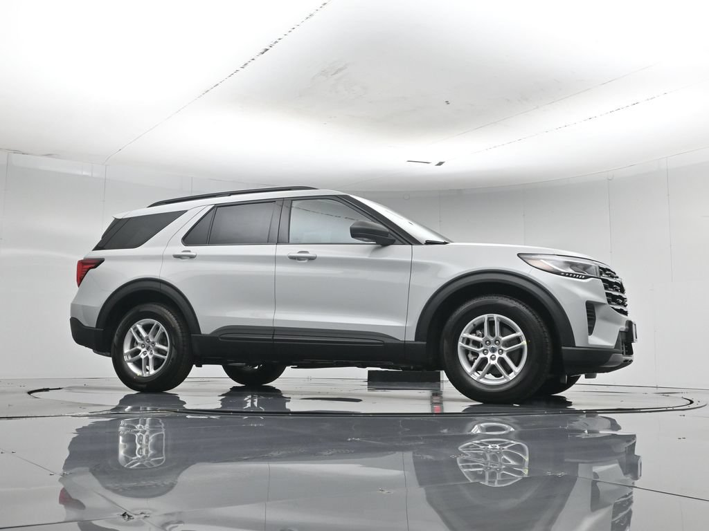 New 2027 Ford Explorer Active RWD image 47
