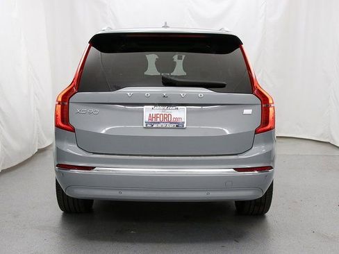 Used 2024 Volvo XC90 T8 Ultimate w/ Protection Package Premier image 6