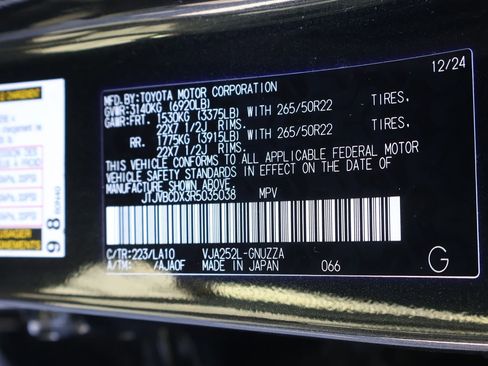 Used 2024 Lexus GX 550 w/ Accessory Package (31) image 27