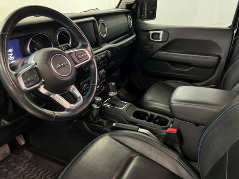 Used 2021 Jeep Wrangler Unlimited Rubicon 4xe w/ Steel Bumper Group image 15