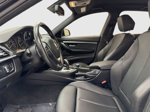 Used 2018 BMW 330i Sedan image 17