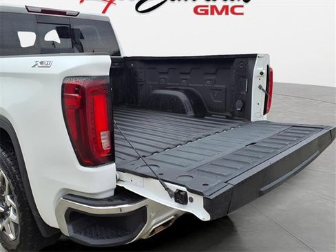 Used 2024 GMC Sierra 1500 SLT w/ SLT Premium Plus Package image 23