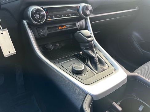 Used 2024 Toyota RAV4 LE image 25