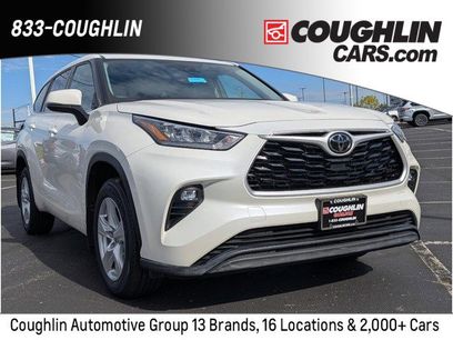 Used 2020 Toyota Highlander LE