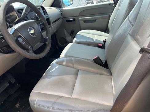 Used 2012 Chevrolet Silverado 2500 W/T image 7