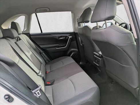 Used 2023 Toyota RAV4 XLE image 20