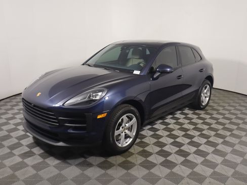 Used 2021 Porsche Macan image 11