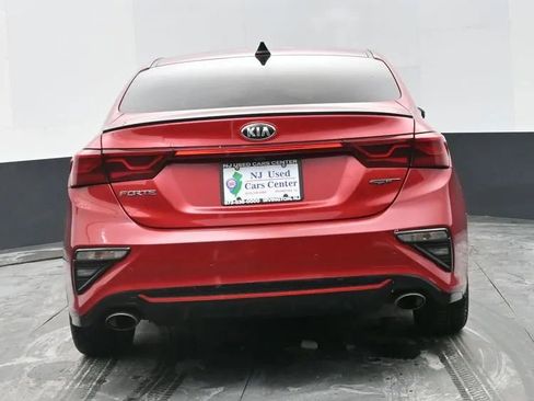 Used 2021 Kia Forte GT w/ GT2 Package FWD image 8