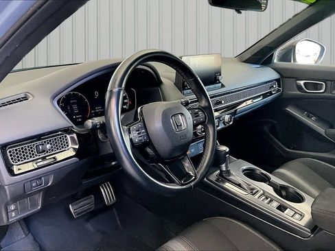 Used 2024 Honda Civic Sport image 4