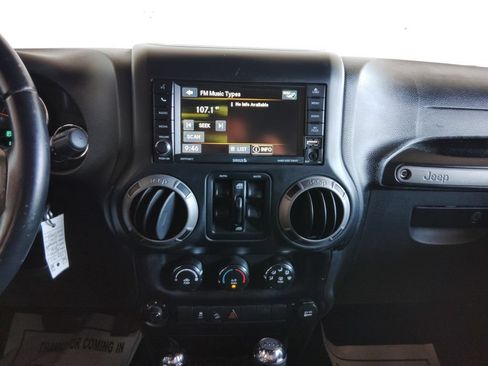 Used 2016 Jeep Wrangler Unlimited Sport AWD/4WD image 30