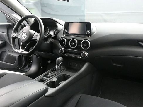 Used 2024 Nissan Sentra S image 25