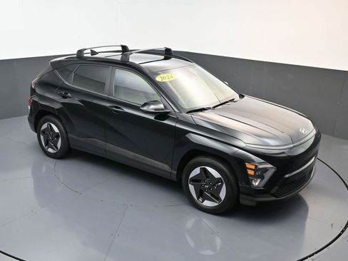 Certified 2024 Hyundai Kona SEL FWD image 14