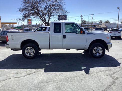 Used 2015 Ford F250 XLT image 9