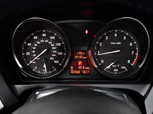 Used 2014 BMW Z4 sDrive35i image 27