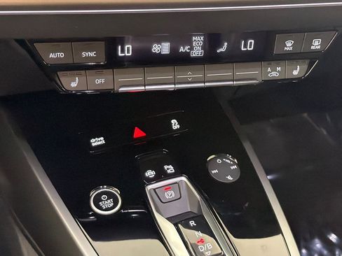 Used 2024 Audi Q4 e-tron Premium w/ Convenience Package AWD/4WD image 19