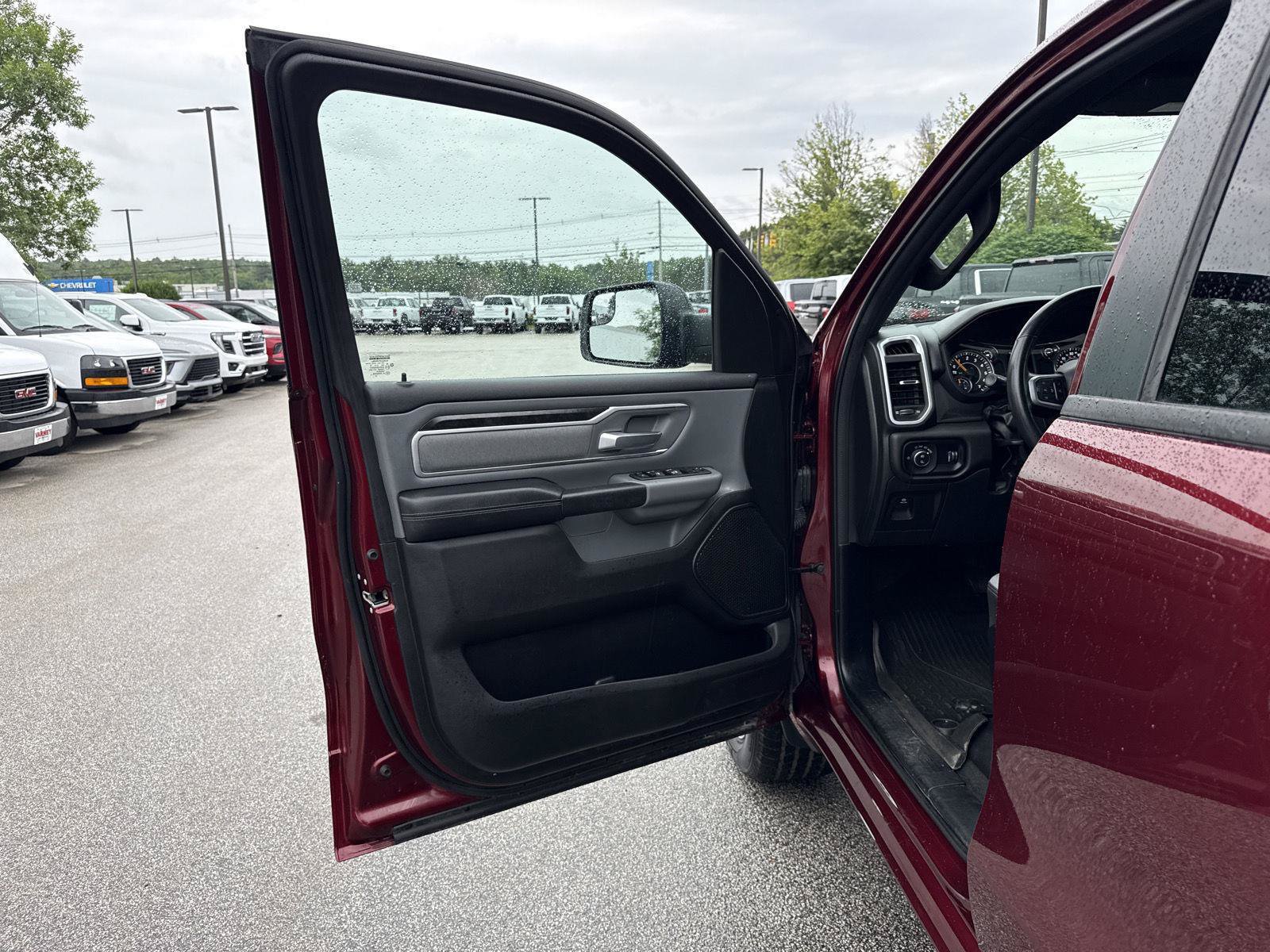 Used 2022 RAM 1500 Big Horn AWD/4WD image 12